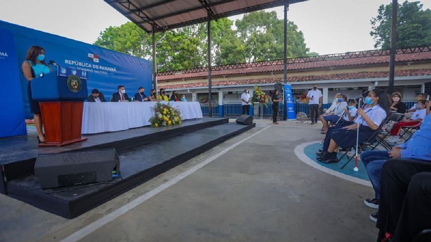 Al menos 4,000 estudiantes panameños de escuelas y universidades, han sido incluidos en el Programa de Asistencia Económica para Estudiantes con Discapacidad.