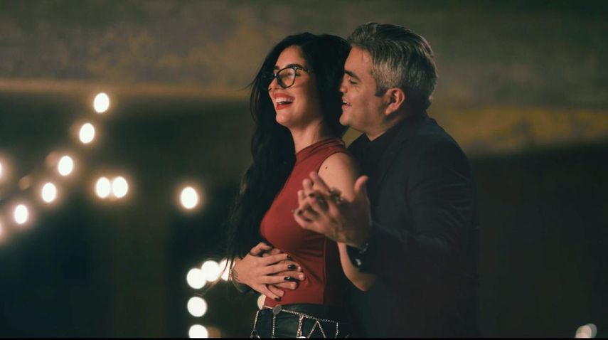 Jhonathan Chávez rinde homenaje a las mujeres con su nuevo EP Ellas Mandan