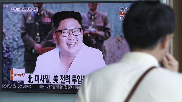 Kim Jong Un pidió que las mujeres tengan más hijos. Kim Jong Un pidió que las mujeres tengan más hijos.