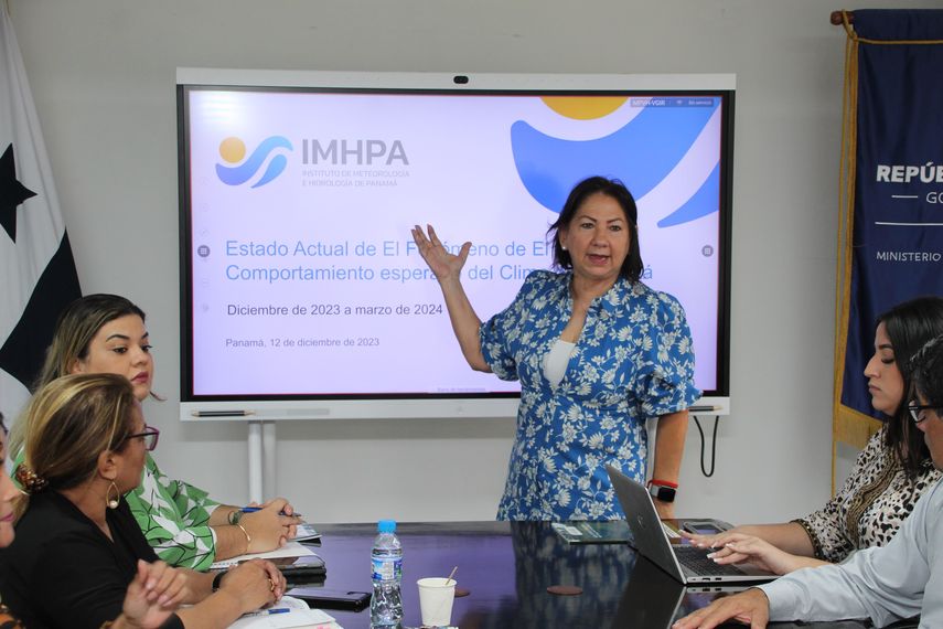 La directora del IMHPA detalló que las condiciones del Fenómeno de El Niño ya están presentes en el país, y que podrían tener una duración de 12 meses más. La directora del IMHPA detalló que las condiciones del Fenómeno de El Niño ya están presentes en el país, y que podrían tener una duración de 12 meses más.