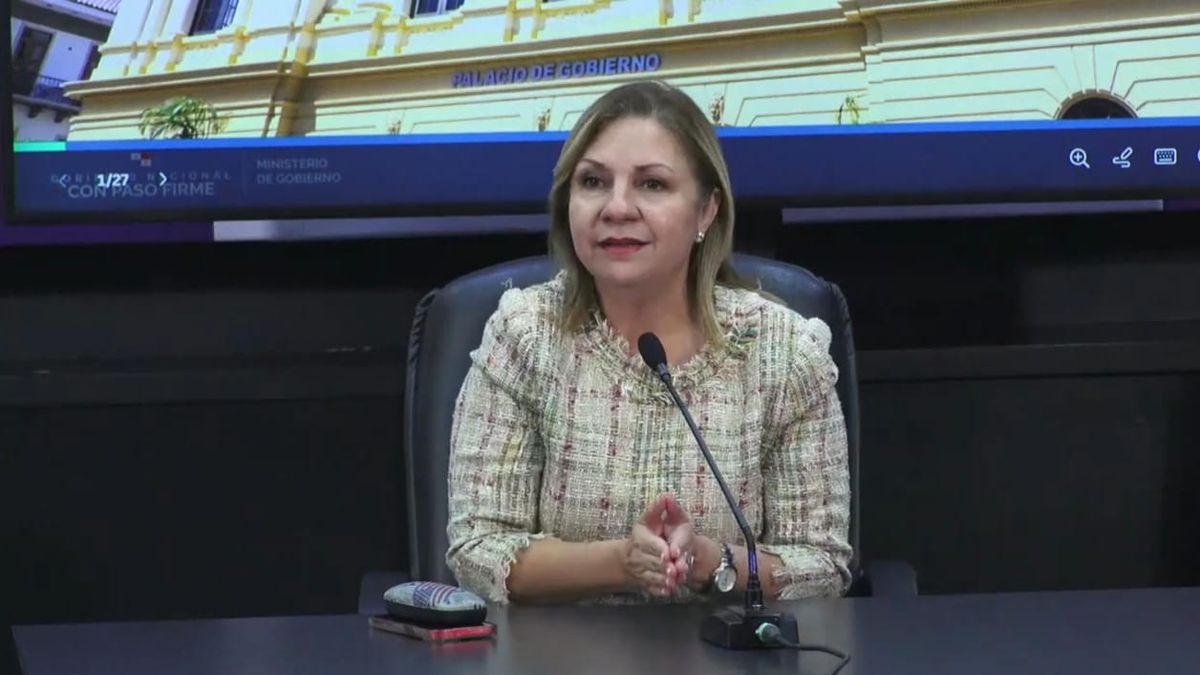 Ministra de Gobierno, Dinoska Montalvo: La Policía está obligada a mantener el orden público