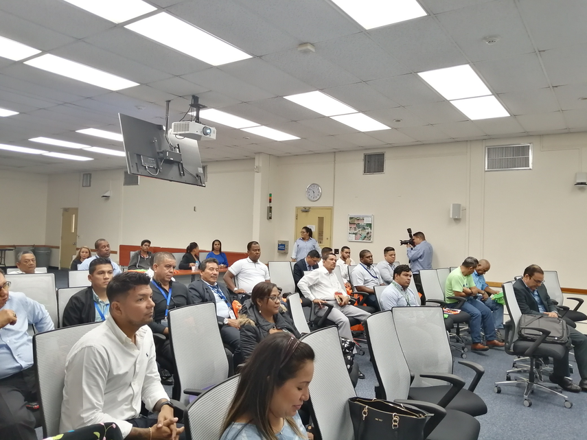 En materia de migración el Minsa ha venido realizando un arduo trabajo en materia de atención a la población migrante. En materia de migración el Minsa ha venido realizando un arduo trabajo en materia de atención a la población migrante.