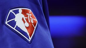 Partido de NBA fue detenido en Toronto por un fuego