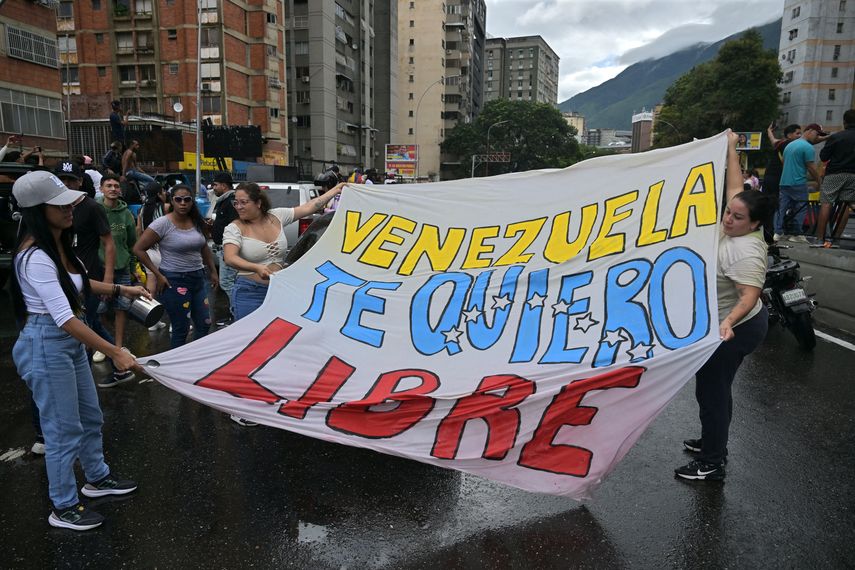 Centro Carter considera que elecciones de Venezuela no fueron democráticas