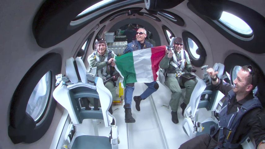 Virgin Galactic llegó al&nbsp;espacio con la Fuerza Aérea Italiana. | Foto: Cortesía de @virgingalactic