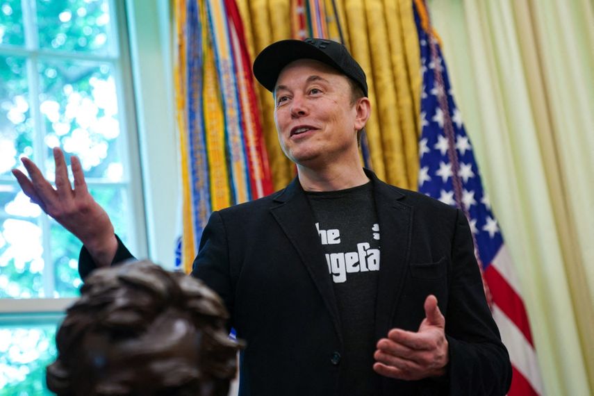 Musk dice que quiere dar acciones de SpaceX a todos los niños de EE.UU.