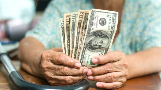 Jubilados y pensionados de CSS recibirán tres pagos en agosto, incluyendo bono permanente