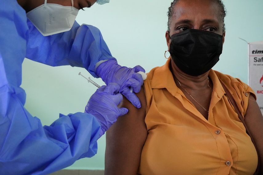 Minsa reitera llamado a vacunarse contra el Covid-19