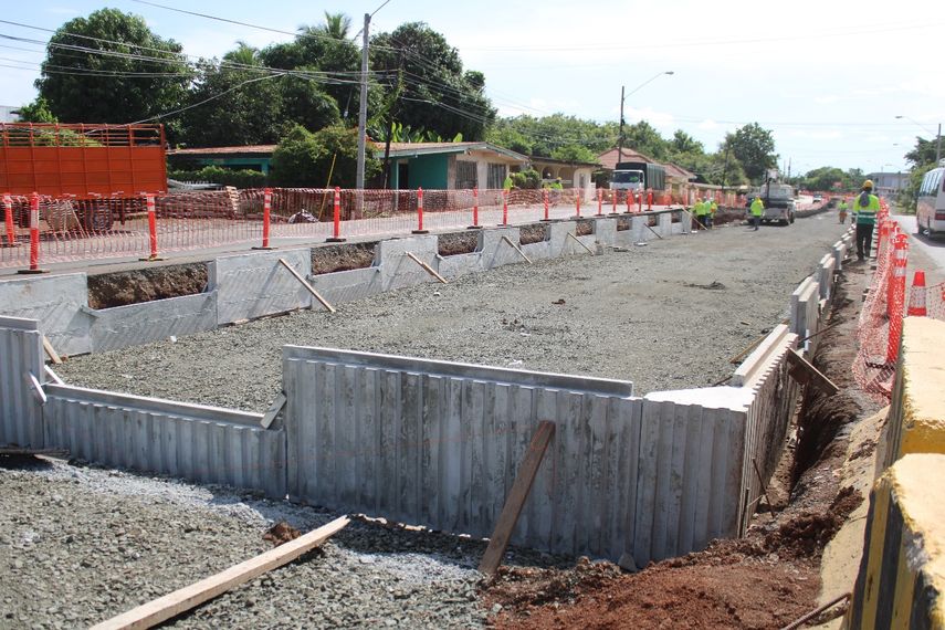 Construcción del intercambiador de Chitré tiene 44% de avance