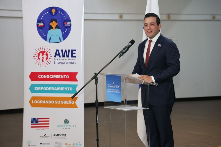La Embajada de EEUU y Voces Vitales de Panamá, con el respaldo institucional de la Autoridad de la Micro, Pequeña y Mediana Empresa (AMPYME), presentaron los grupos 7 y 8 del programa Academia para Mujeres Emprendedoras. La Embajada de EEUU y Voces Vitales de Panamá, con el respaldo institucional de la Autoridad de la Micro, Pequeña y Mediana Empresa (AMPYME), presentaron los grupos 7 y 8 del programa Academia para Mujeres Emprendedoras.