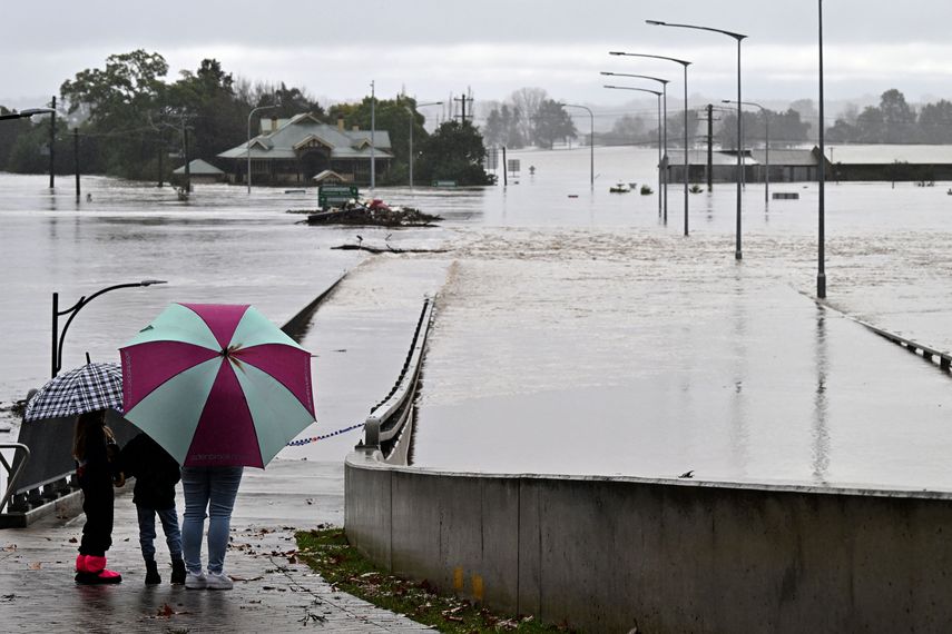 Miles de evacuados en Australia a causa de inundaciones