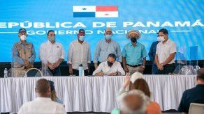 Presidente destaca apoyo de productores y de gobiernos locales contra pandemia