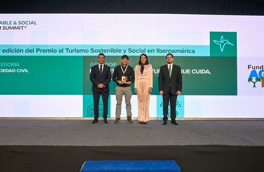 Panamá recibe reconocimiento en México por conservación de tortugas marinas