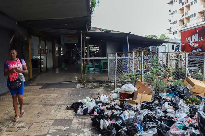 Alcaldía de Panamá se pronunció hoy sobre el llamado a desalojo de buhoneros en la ciudad capital. Alcaldía de Panamá se pronunció hoy sobre el llamado a desalojo de buhoneros en la ciudad capital.