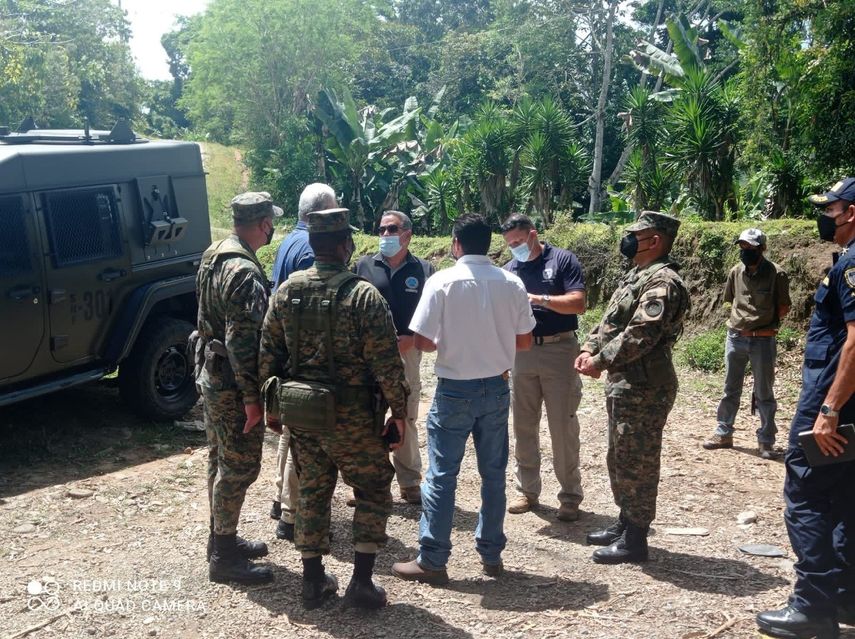 La rehabilitación de caminos por autoridades de Costa Rica