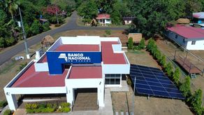 Energía renovable en las sucursales del Banco Nacional de Panamá.