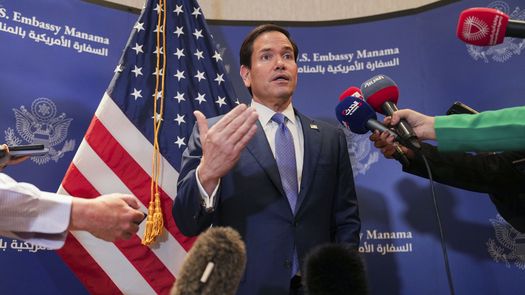 El gobierno de Estados Unidos (EEUU) ofrecerá una respuesta integral para ayudar a Venezuela a afrontar las consecuencias de los terremotos del miércoles que dejaron como mínimo 164 muertos, declaró el jueves el secretario de Estado, Marco Rubio. El gobierno de Estados Unidos (EEUU) ofrecerá una respuesta integral para ayudar a Venezuela a afrontar las consecuencias de los terremotos del miércoles que dejaron como mínimo 164 muertos, declaró el jueves el secretario de Estado, Marco Rubio.