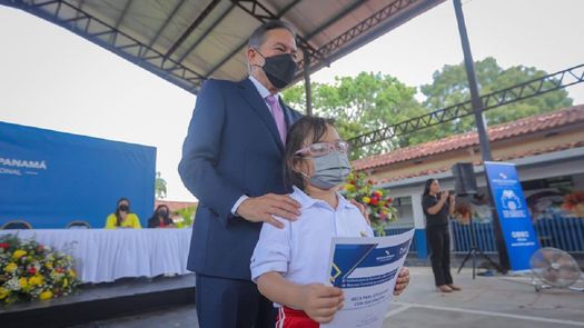 La educación sigue siendo la estrella del gobierno, asegura Cortizo