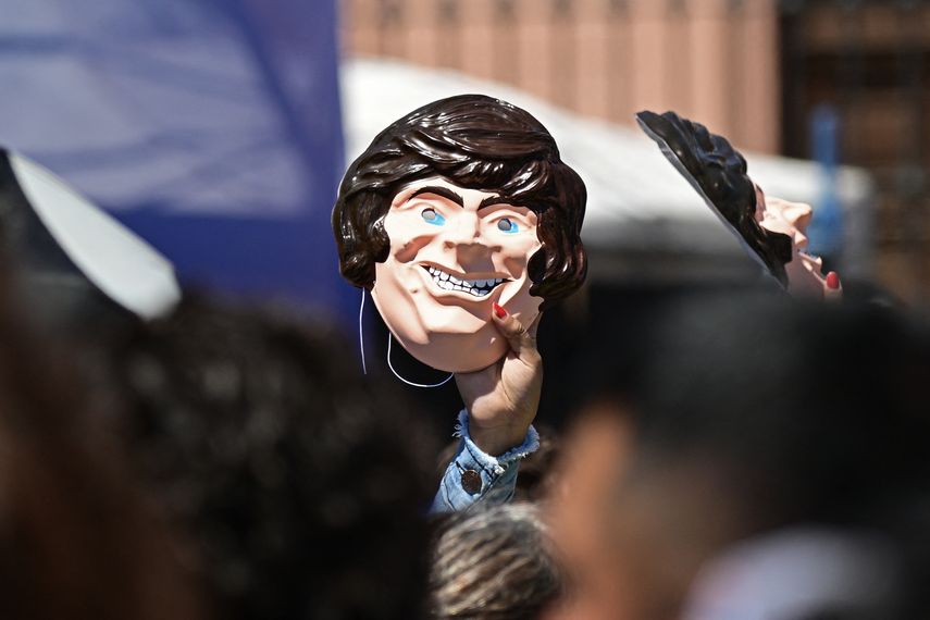 Argentina endurece seguridad tras plan de ajustes de Milei