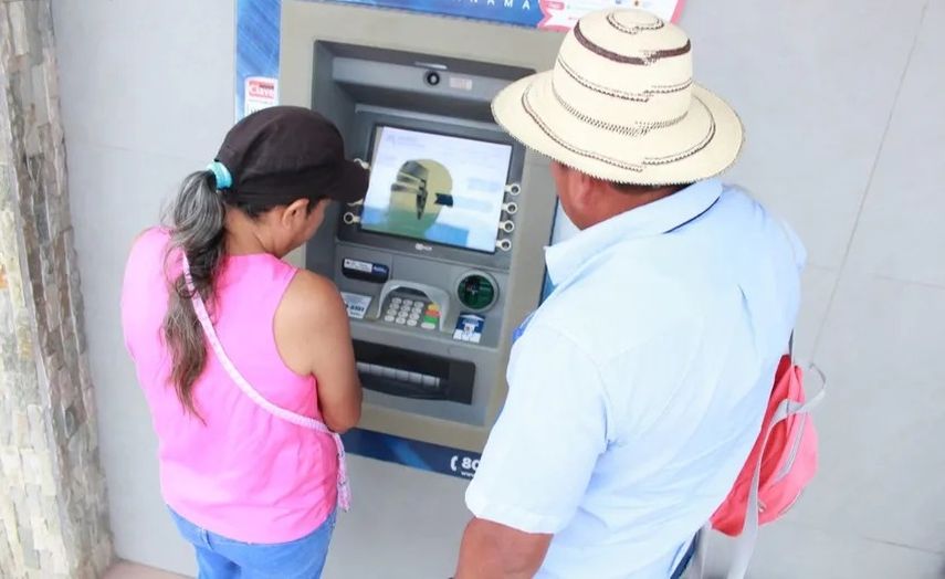 Este lunes se habilitarán los pagos a panameños beneficiarios de los programas 120 a los 65, Red de Oportunidades y Ángel Guardián. Este lunes se habilitarán los pagos a panameños beneficiarios de los programas 120 a los 65, Red de Oportunidades y Ángel Guardián.