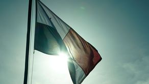 Falta campaña nacional por el Bicentenario, dice Elena Llorach