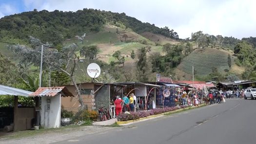 Turistas incrementan economía en Tierras Altas