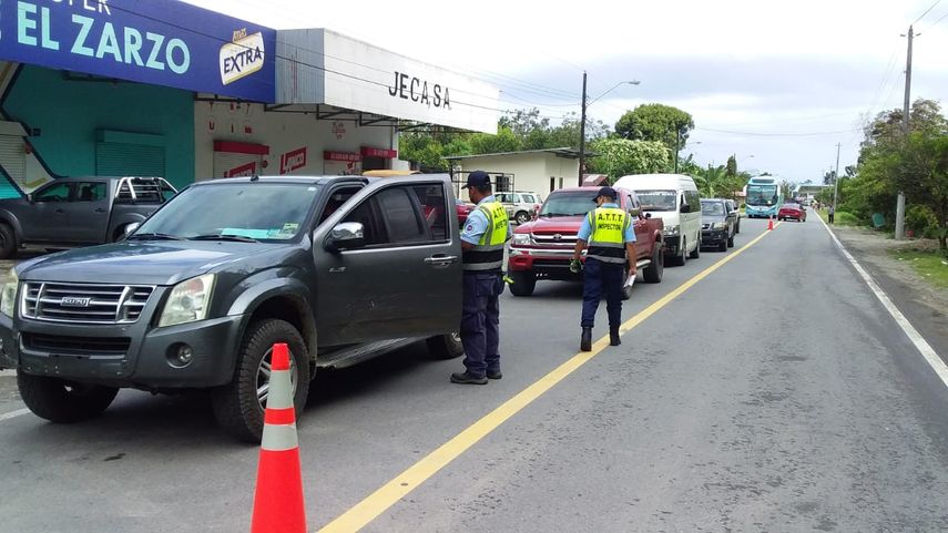 ATTT extiende suspensión de multas por placa y licencia