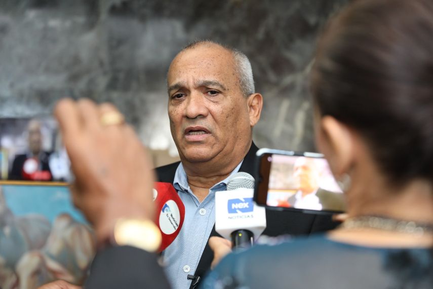 El titular de MiAMBIENTE