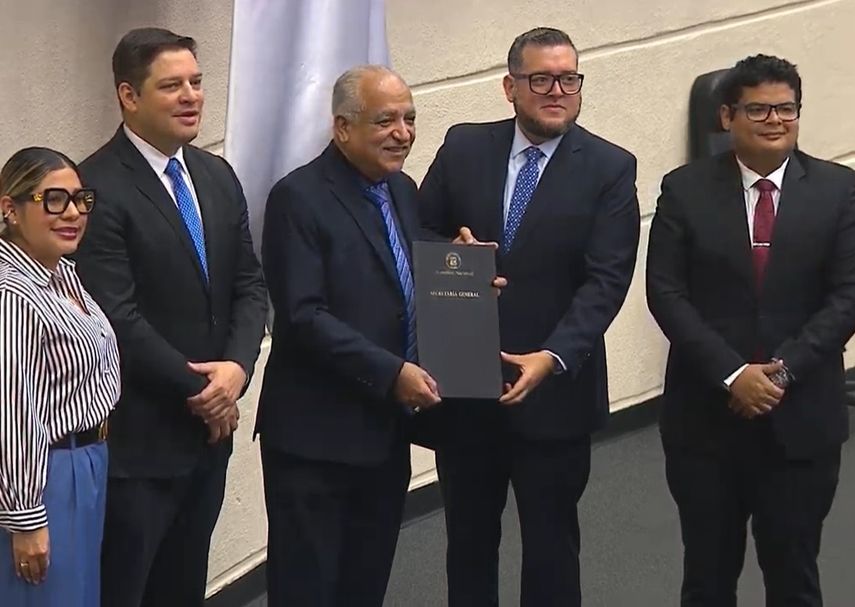 Asamblea aprueba en tercer debate proyecto de ley que establece penas por violencia psicológica