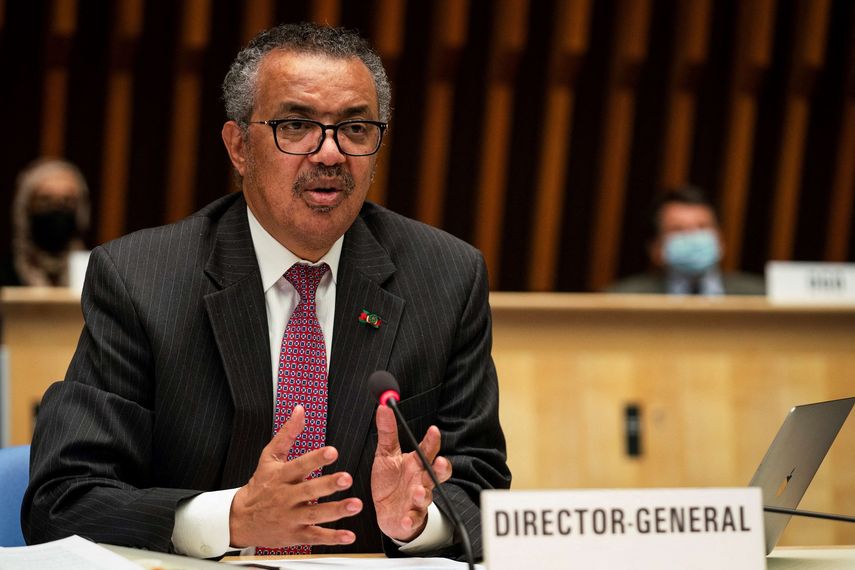 El médico etíope Tedros Adhanom Ghebreyesus, primer africano en dirigir la Organización Mundial de la Salud (OMS), fue elegido este martes para un segundo mandato de cinco años.
