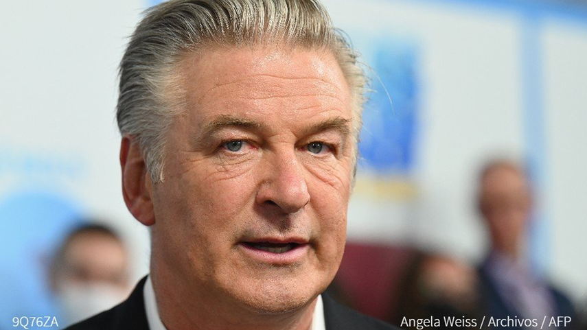 Cine: mujer muere en un tiroteo durante el rodaje