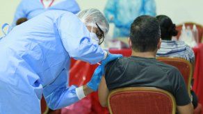 Más de 2 mil docentes y administrativos de la Universidad de Panamá vacunados contra covid-19