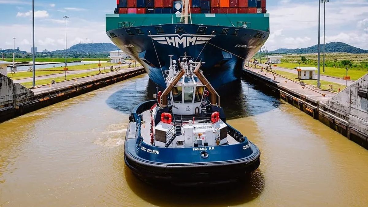 Canal de Panamá prevé un ajuste de tarifas para septiembre de 2026