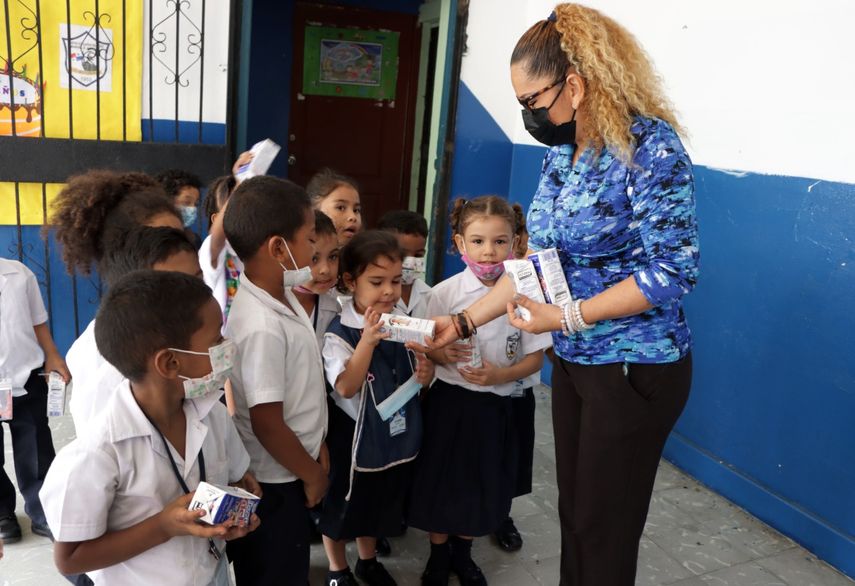 Meduca: estudiantes recibirán alimentos desde el primer día