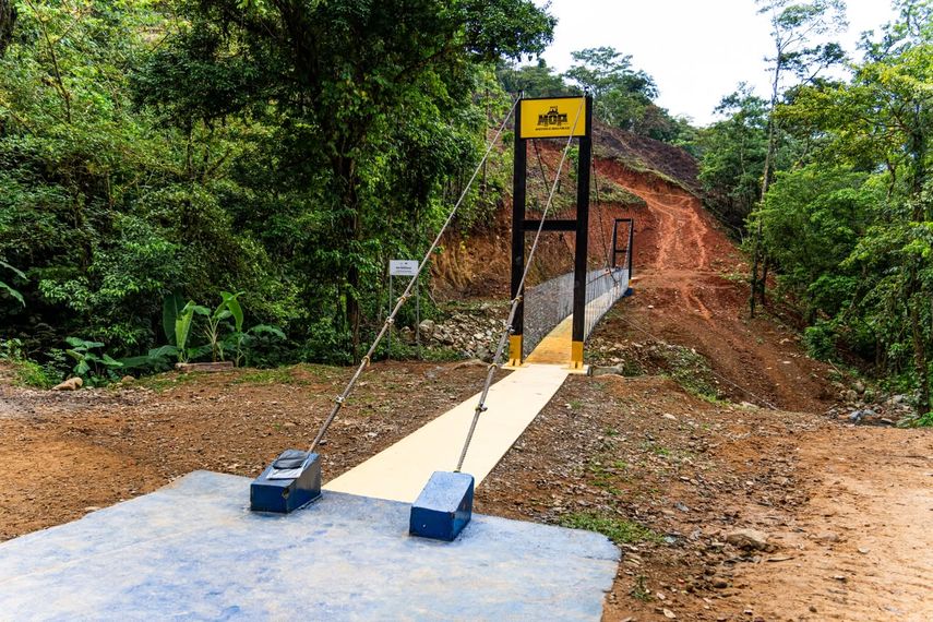 El ministro de Obras Públicas (MOP)