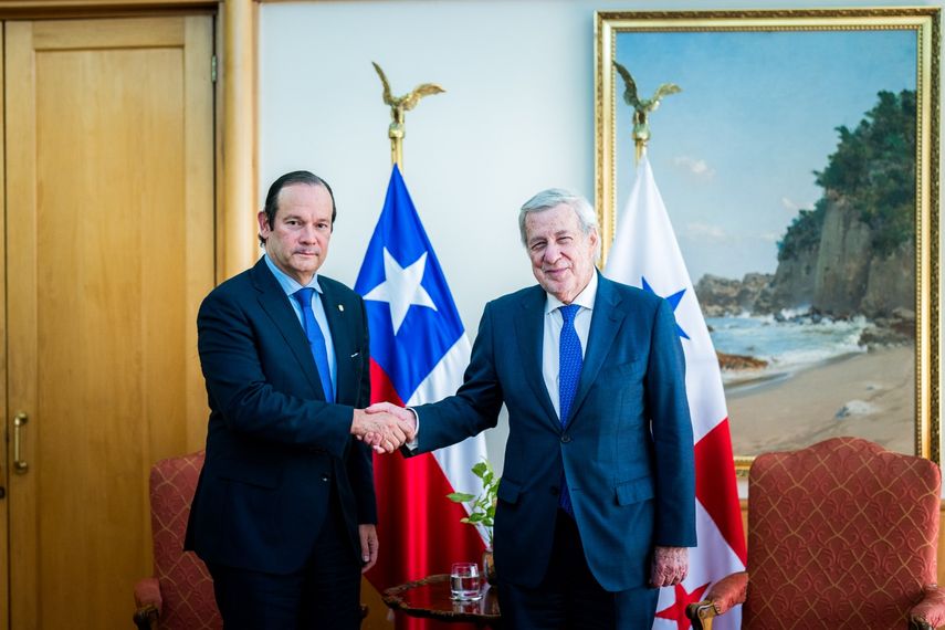 Panamá y Chile refuerzan lazos bilaterales en reunión de cancilleres