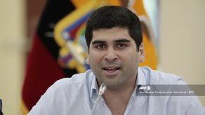 Asamblea Nacional de Ecuador acepta la renuncia del vicepresidente