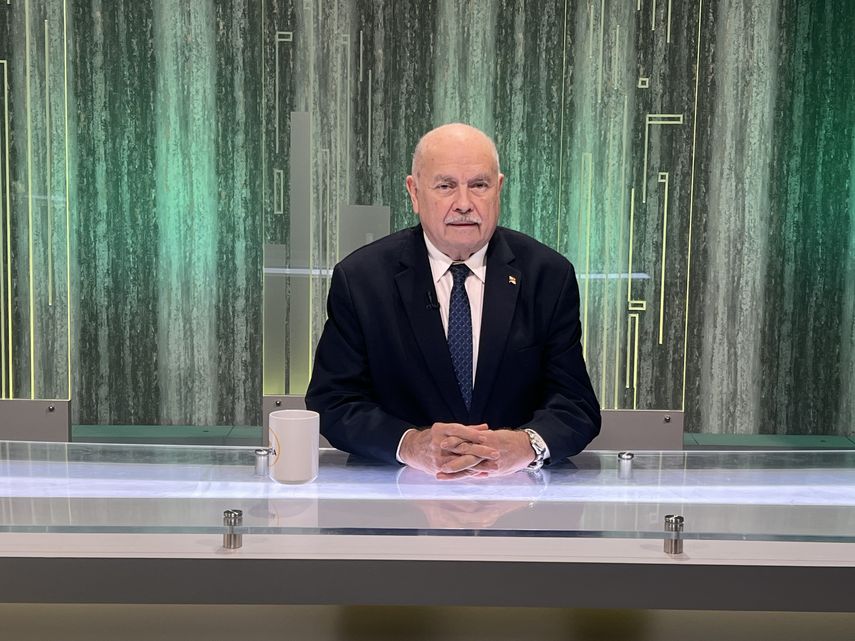 Miguel Antonio Bernal explica el proceso constituyente y su enfoque en la ciudadanía