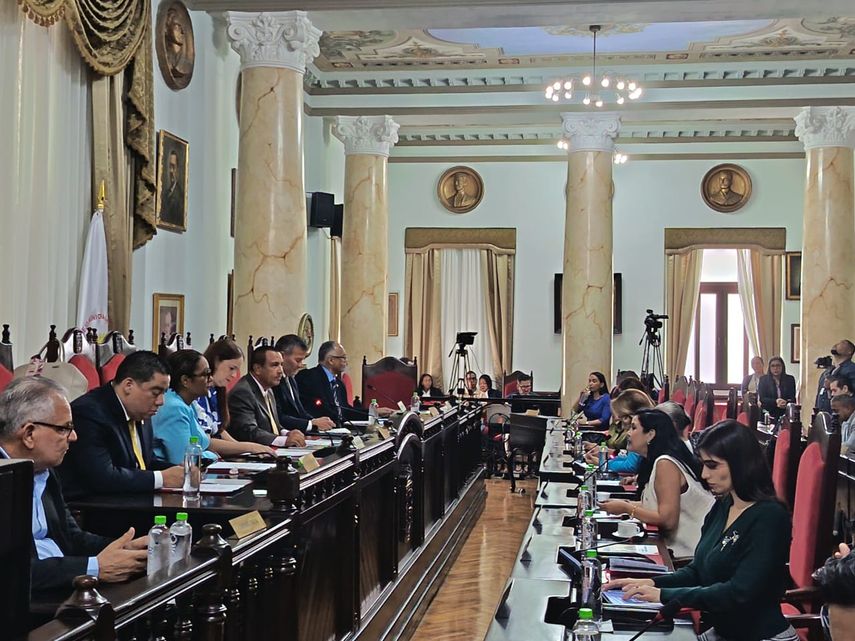 Policía cuestiona ampliación de horarios para expendio de bebidas alcohólicas
