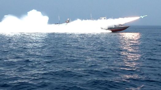 Los ataques a infraestructuras hídricas son poco habituales en tiempos de guerra, pero irrumpieron en la de Oriente Medio con bombardeos contra plantas de desalinización, un sector esencial para millones de personas en la región. Los ataques a infraestructuras hídricas son poco habituales en tiempos de guerra, pero irrumpieron en la de Oriente Medio con bombardeos contra plantas de desalinización, un sector esencial para millones de personas en la región.