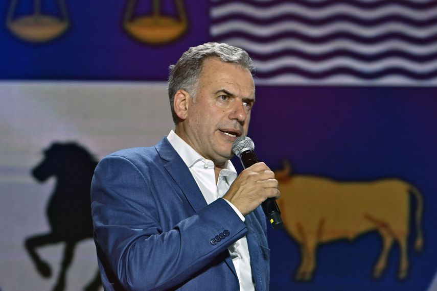 Mulino felicita a Yamandú Orsi y apuesta por impulsar los nexos con Uruguay. Mulino felicita a Yamandú Orsi y apuesta por impulsar los nexos con Uruguay.