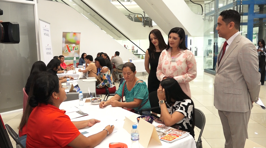 Panameños acuden a jornada de reclutamiento focalizado del Mitradel