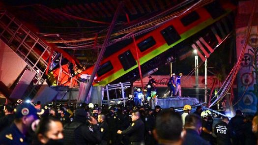 Fiscalía acusa a 10 exfuncionarios por desplome de metro de Ciudad de México