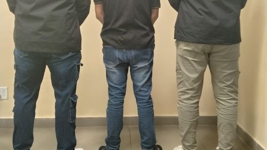 Las autoridades migratorias de Panamá informaron este martes de la expulsión de dos venezolanos, presuntamente miembros o vinculados a la banda transnacional Tren de Aragua, hacia Venezuela. Las autoridades migratorias de Panamá informaron este martes de la expulsión de dos venezolanos, presuntamente miembros o vinculados a la banda transnacional Tren de Aragua, hacia Venezuela.