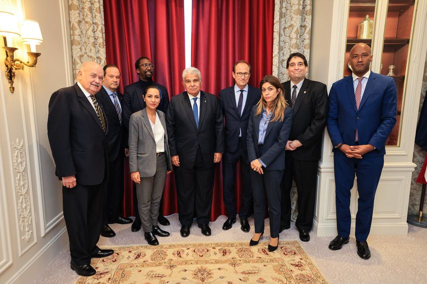 Panamá y Francia fortalecen relaciones en reunión de trabajo