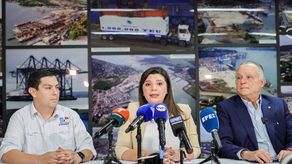 Transición en puertos: gobierno garantiza estabilidad, defensa legal y protección de empleos