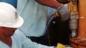 Idaan continúa trabajos de reparación de bomba en potabilizadora de Chilibre