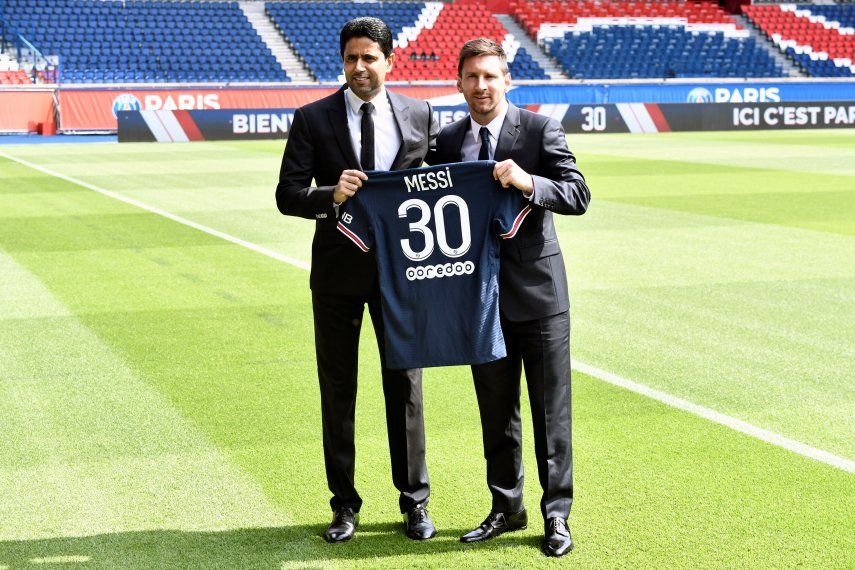 El PSG, orgulloso de su nueva adquisición, no esconderá a Messi: el sábado el jugador saludará a los aficionados.