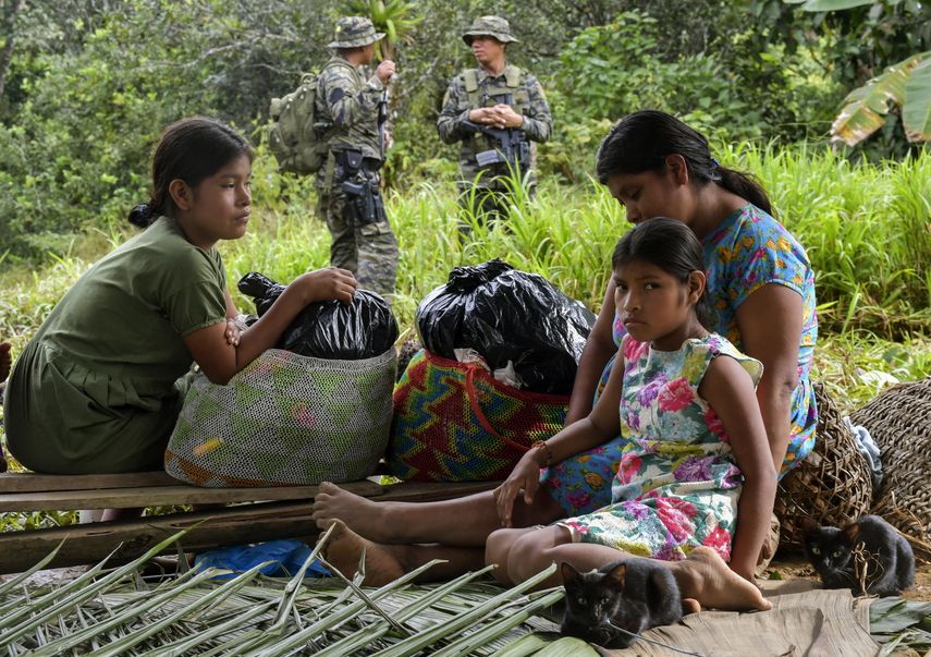 La situación de la infancia en Panamá es "altamente desigual", con grupos específicos como los indígenas que requieren de inversiones centradas en asegurar su inclusión y bienestar, según reveló este miércoles un informe de Unicef sobre los niños, niñas y adolescentes. La situación de la infancia en Panamá es "altamente desigual", con grupos específicos como los indígenas que requieren de inversiones centradas en asegurar su inclusión y bienestar, según reveló este miércoles un informe de Unicef sobre los niños, niñas y adolescentes.