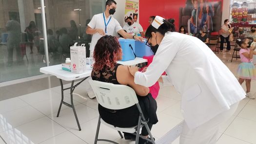 Minsa reitera importancia de aplicarse vacuna de refuerzo contra la COVID-19